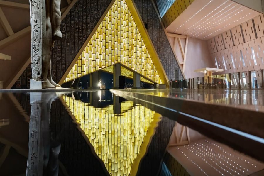 Cairo Day Trip from Hurghada | Pyramids, Sphinx & Grand Egyptian Museum – Small Group Tour